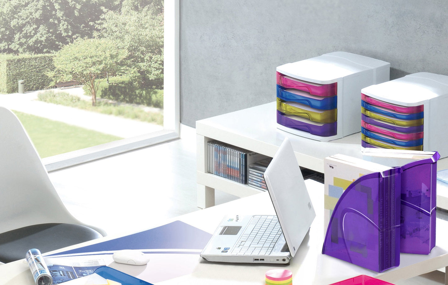 Porte-revues polypro transparent -violet