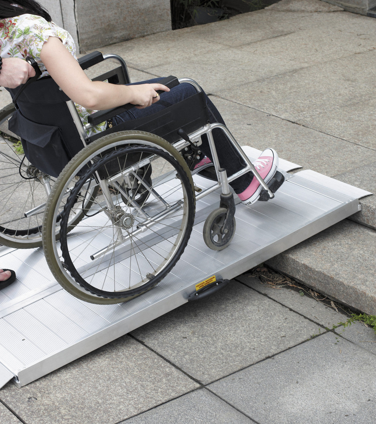 Rampe d'accès pliable 125cm - charge 272kg
