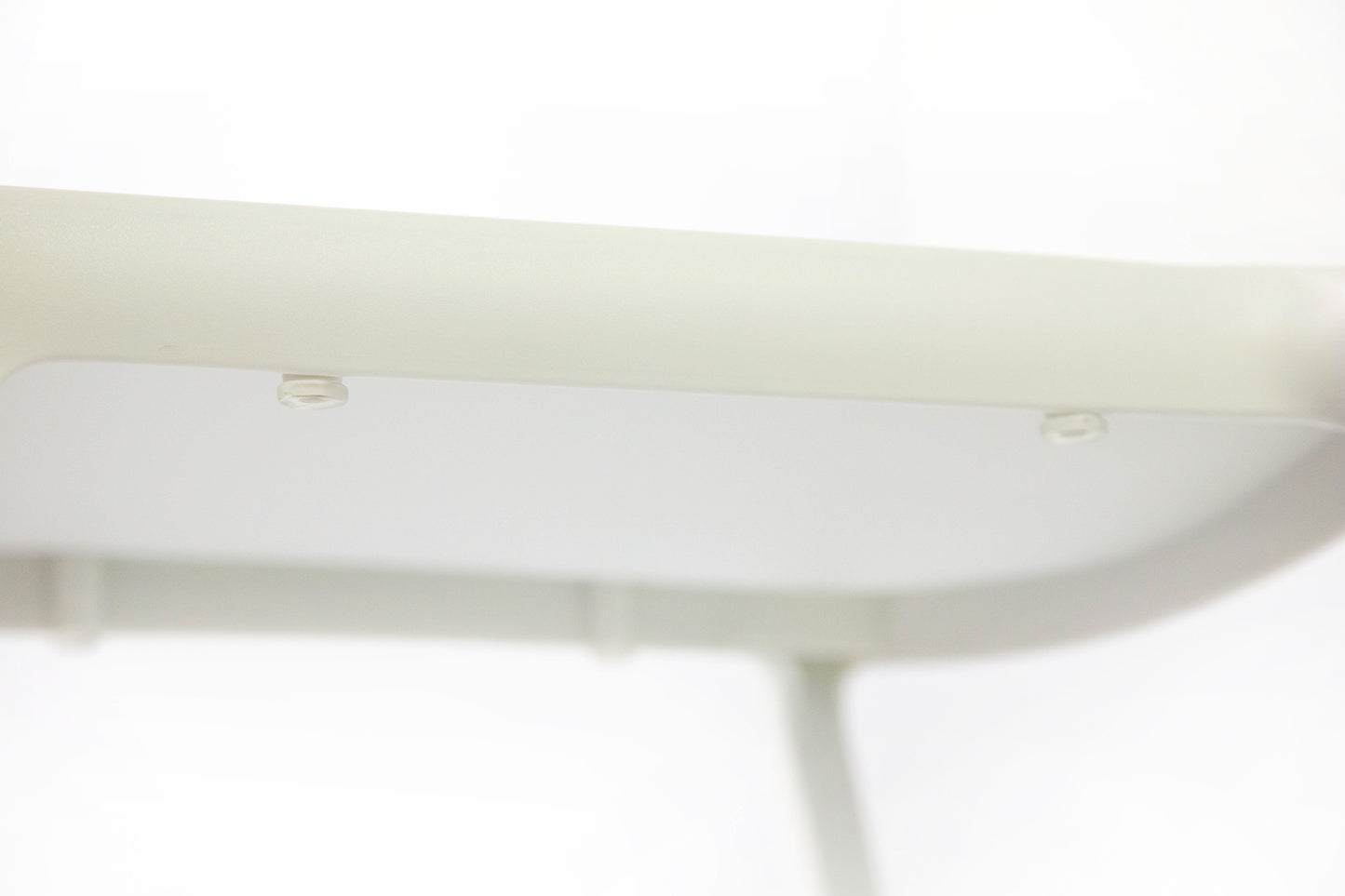Chaise 4 Pieds Polypropylène Blanc - Empilable et Légère