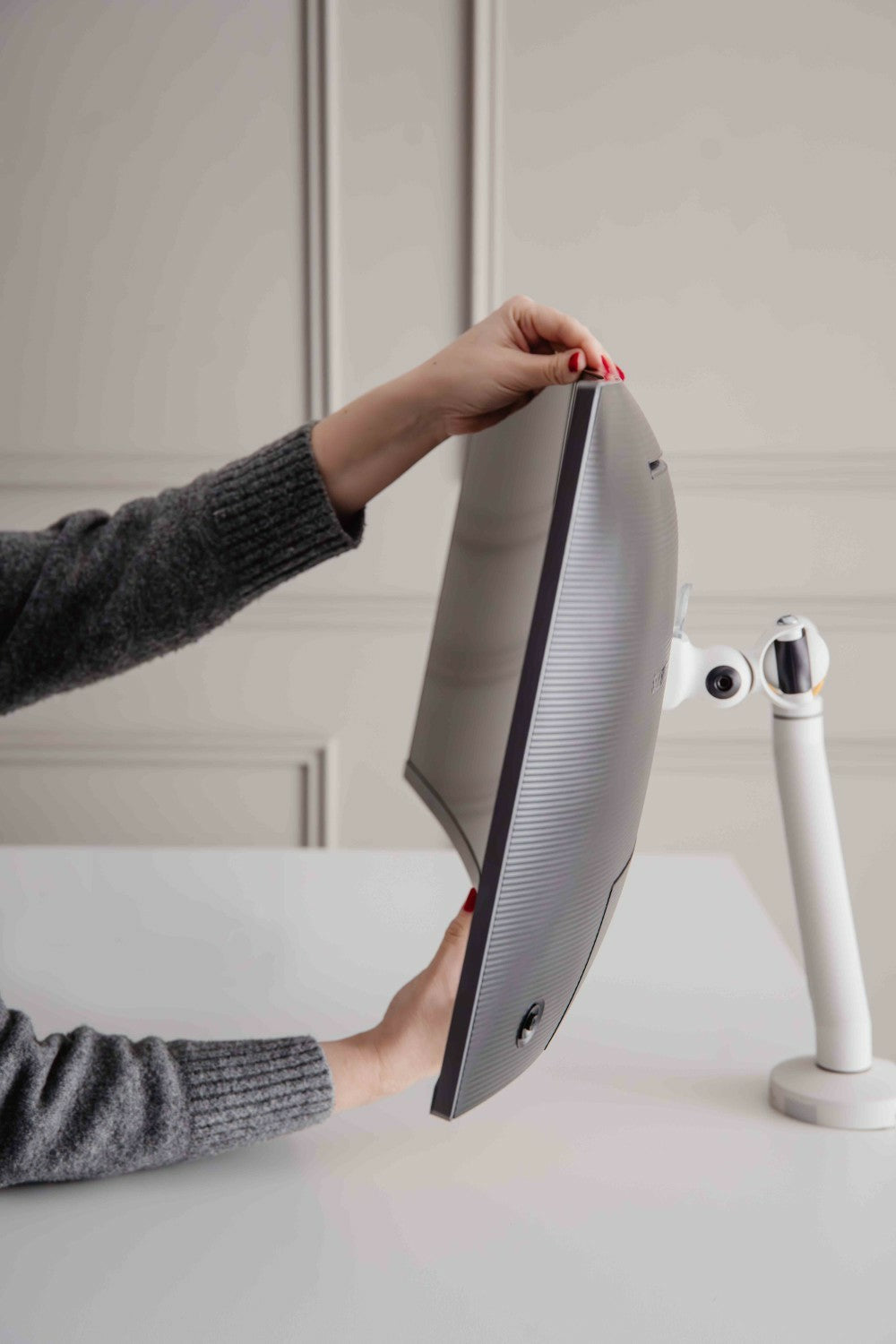 Bras support écran flexible - installation rapide