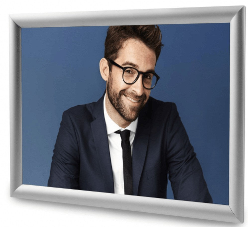 Cadre Photo A2 - Aluminium Anodisé avec Plexiglas